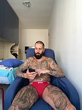 Snapshot of Gioeltoro89 chatting on 06-20-26, 03:15 Gioeltoro89 online show from 06-20-26, 03:15
