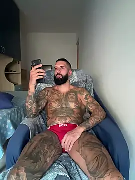 Snapshot of Gioeltoro89 chatting on 07-28-26, 06:20 Gioeltoro89 online show from 07-28-26, 06:20