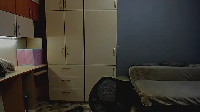 Miss Elsa  online show from 01-15-26, 09:58