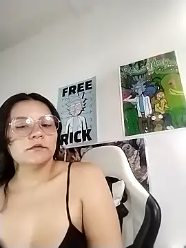 gigiqueen 18 online show from 05-07-26, 02:55