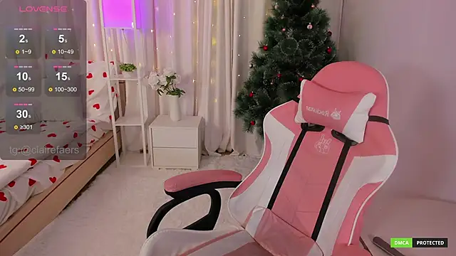 Snapshot of ClaireFaers_ chatting on 12-19-24, 05:18 ClaireFaers online show from 12-19-24, 05:18