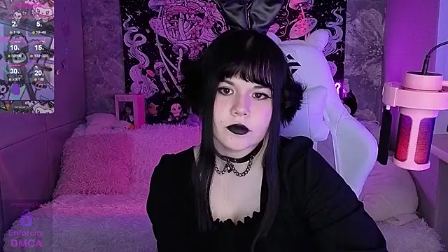 ClaireFaers  online show from 11-21-25, 08:07