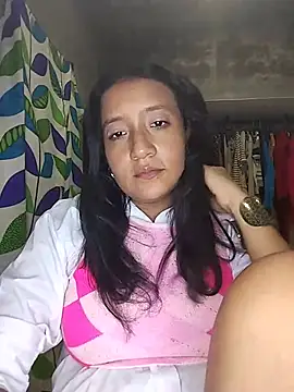 cami victoria online show from 06-25-26, 07:18