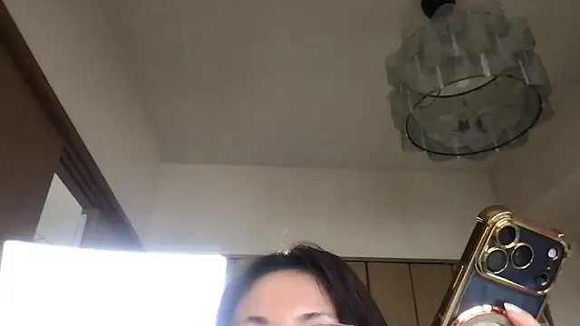 Snapshot of sariko0627 chatting on 07-12-26, 06:04 sariko0627 online show from 07-12-26, 06:04