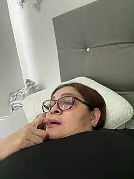 AntonellaAlondra4 online show from 02-13-26, 03:30