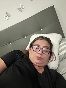 AntonellaAlondra4 online show from 02-18-26, 03:13