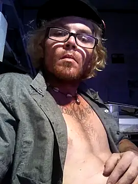 Snapshot of potholder420 chatting on 07-25-26, 08:23 potholder420 online show from 07-25-26, 08:23