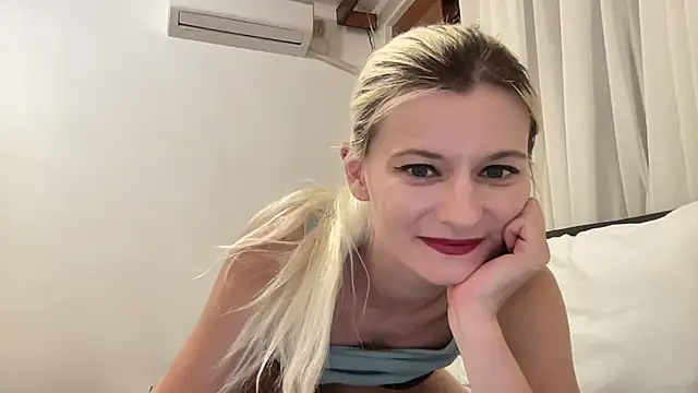 Onika Love online show from 06-26-26, 05:50