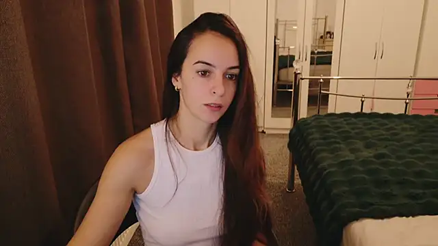 karlaolivia online show from 11-20-25, 08:47