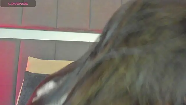 nicolle pierce online show from 02-26-25, 12:36