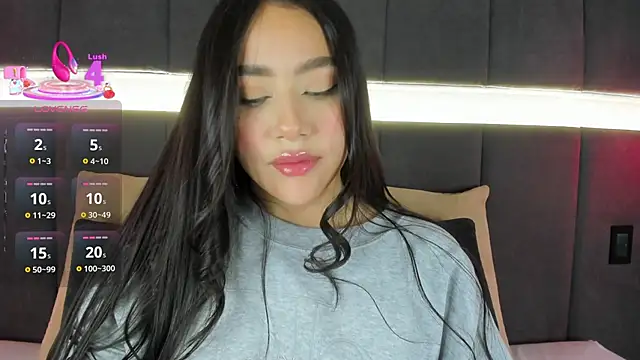 nicolle pierce online show from 09-13-25, 01:00