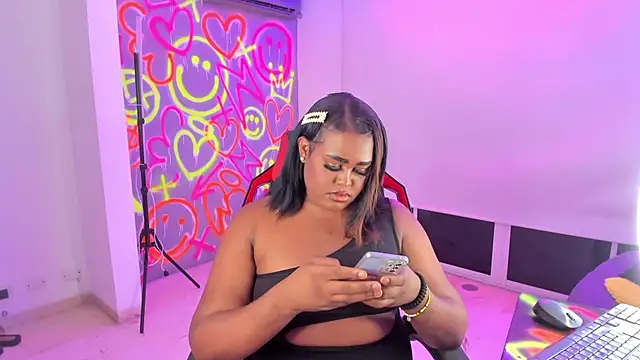 GEANNAROSE online show from 01-23-25, 04:52