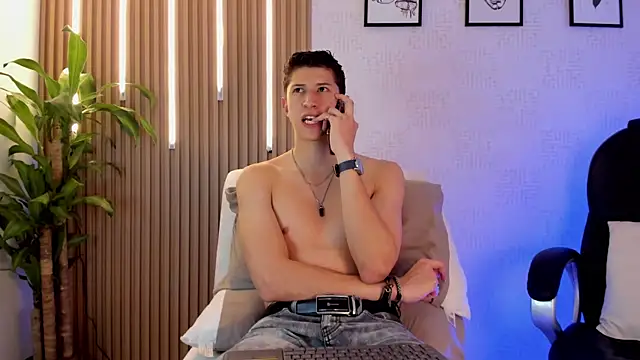 Dorianmistery2322  online show from 11-20-25, 11:48