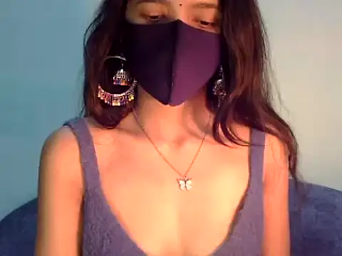 Snapshot of Cute_Alaina chatting on 01-14-25, 05:40 Cute Alaina online show from 01-14-25, 05:40