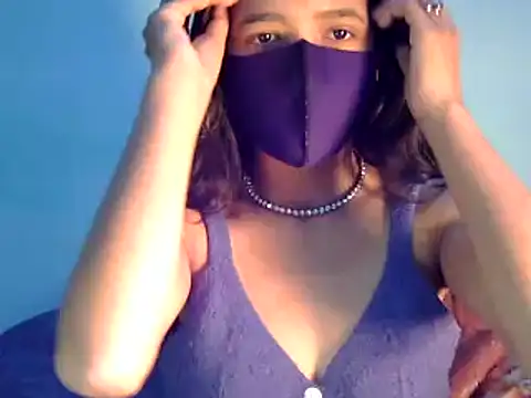 Snapshot of Cute_Alaina chatting on 01-25-25, 11:00 Cute Alaina online show from 01-25-25, 11:00