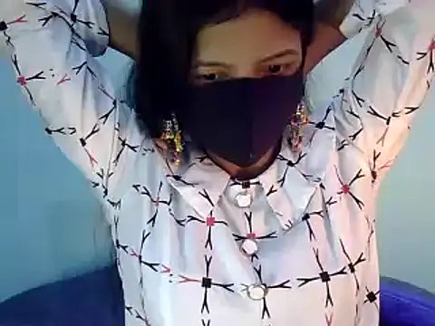 Snapshot of Cute_Alaina chatting on 02-14-25, 02:18 Cute Alaina online show from 02-14-25, 02:18