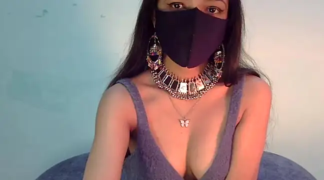 Snapshot of Cute_Alaina chatting on 02-17-25, 01:47 Cute Alaina online show from 02-17-25, 01:47