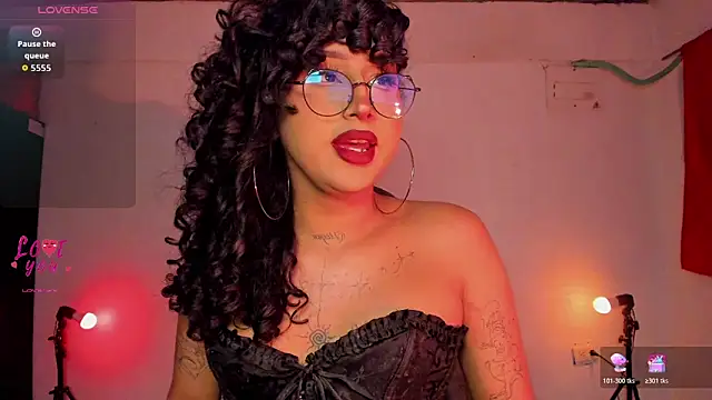 Heka Prudence online show from 06-19-26, 03:11