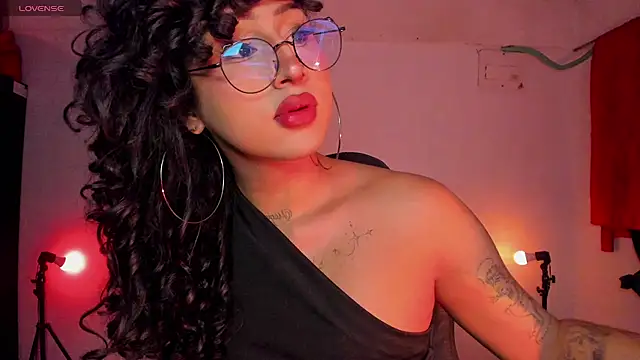 Heka Prudence online show from 06-30-26, 03:29