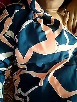 Royalgirl667 online show from 12-10-24, 08:40