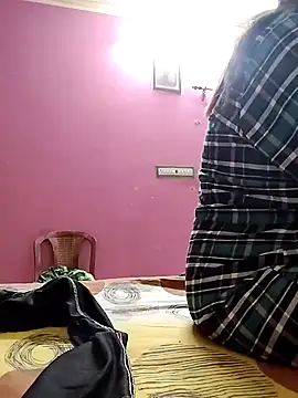 Royalgirl667 online show from 12-11-24, 01:58