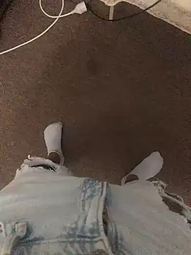 Snapshot of Nicusorescu26 chatting on 10-16-25, 05:03 Nicusorescu26 online show from 10-16-25, 05:03