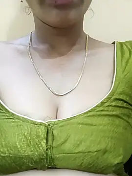 Snapshot of latha_telugu chatting on 11-19-25, 03:50 latha telugu online show from 11-19-25, 03:50