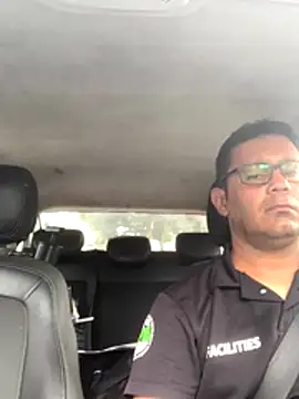 Snapshot of reinelson chatting on 12-03-25, 04:05 reinelson online show from 12-03-25, 04:05