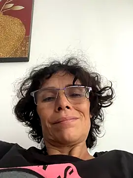 MireyaTorresGu online show from 12-02-25, 10:05