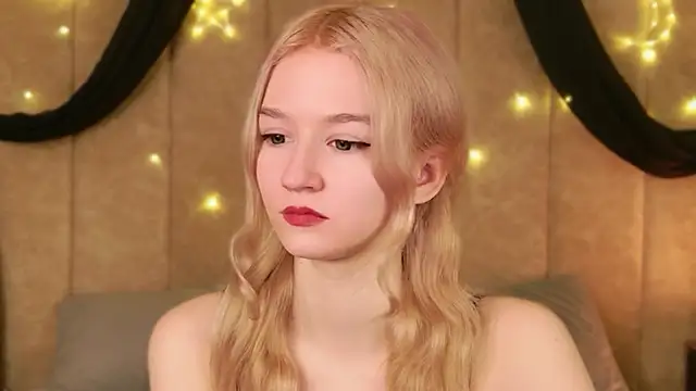 NaomiLoys online show from 02-17-26, 10:45