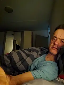 Hectorthyssen1 online show from 10-26-25, 07:47