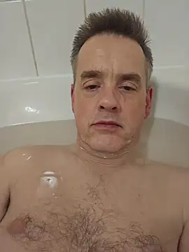 Hectorthyssen1 online show from 12-15-25, 10:03