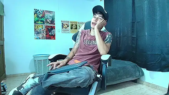 Zacktk7 online show from 02-13-25, 03:14