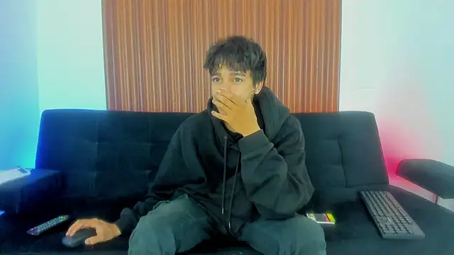 Zacktk7 online show from 02-17-25, 09:08