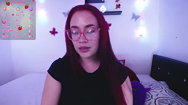 zarquita99 online show from 12-23-25, 06:44