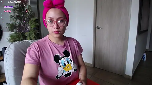 zarquita99 online show from 01-11-26, 07:41