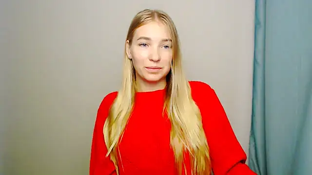 Snapshot of Queen_ofLove chatting on 11-12-25, 11:54 Queen ofLove online show from 11-12-25, 11:54