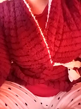 Snapshot of sosarax chatting on 01-12-25, 01:48 sosarax online show from 01-12-25, 01:48