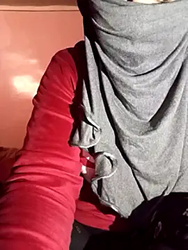 Snapshot of sosarax chatting on 01-27-25, 02:13 sosarax online show from 01-27-25, 02:13