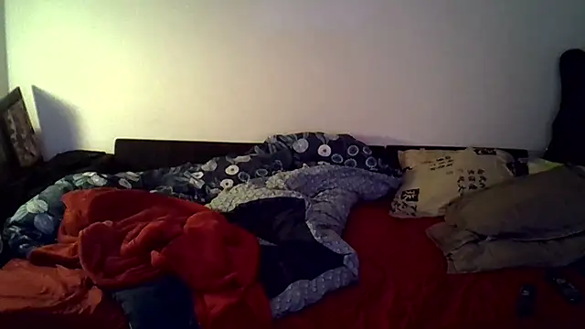 Snapshot of GayPourToi chatting on 10-04-25, 09:13 GayPourToi online show from 10-04-25, 09:13