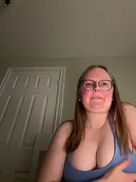 Snapshot of lexie_lilacs chatting on 01-12-25, 02:14 lexie lilacs online show from 01-12-25, 02:14