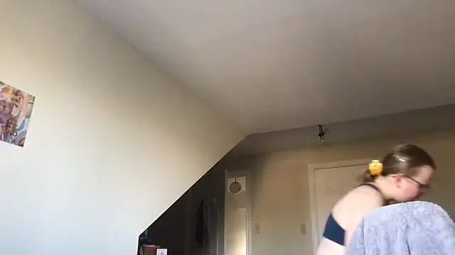 Snapshot of lexie_lilacs chatting on 09-12-25, 09:26 lexie lilacs online show from 09-12-25, 09:26