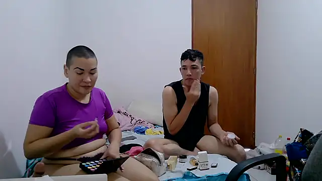 luxandracon23 online show from 11-27-25, 12:07