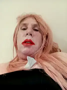 Snapshot of yourwhitesissyslut chatting on 05-29-26, 07:45 yourwhitesissyslut online show from 05-29-26, 07:45