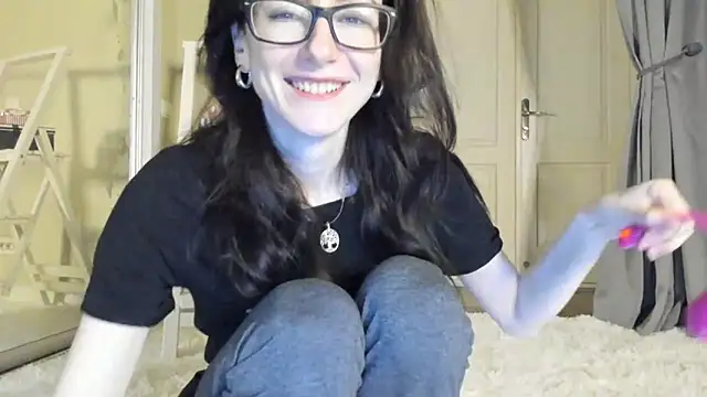 Baby Jewel online show from 02-02-25, 11:08