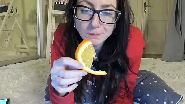 Baby Jewel online show from 02-02-25, 02:13