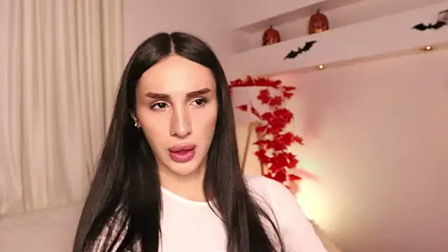 Kim Oberlin  online show from 10-28-25, 11:25