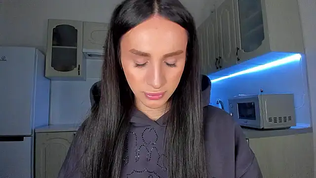 Kim Oberlin  online show from 02-04-26, 08:03