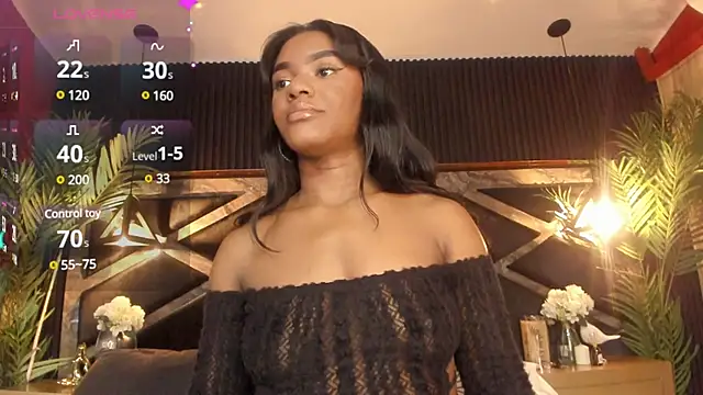 SophiaSmiiths  online show from 03-09-25, 03:38