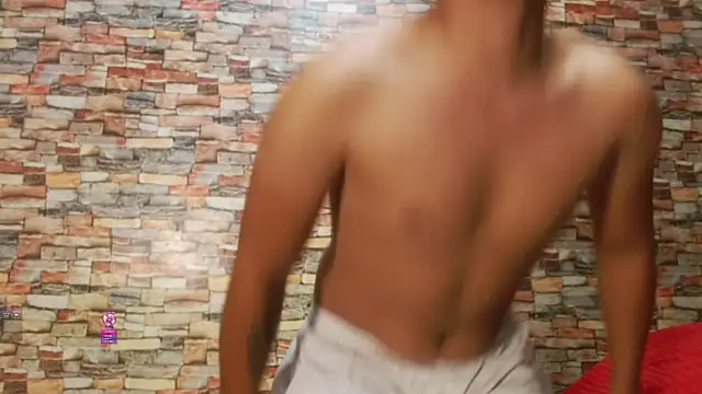 couple lovelyds online show from 10-05-25, 08:51